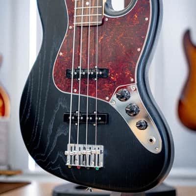 Immagine Fender Japan LTD Hybrid II J BASS Raw Ash RW BLK - 5