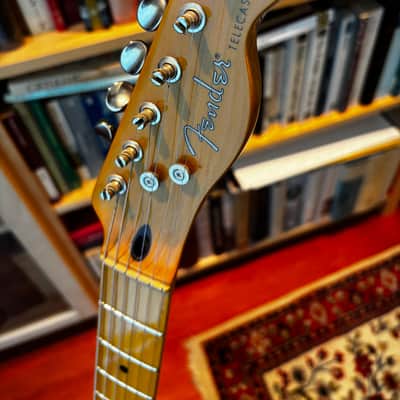 Fender Modern Player Telecaster Plus Honey Burst Solid Body Electric Guitar 2015-18 - Honey Burst image 3