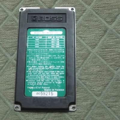 used Boss Green Label Taiwan BOTTOM PLATE - has serial number on it, April 1991 [specifically from HF2 - but can be for some CE-3, BF-2, CE-2B, and BF-2B (NO pedals, NO other parts)] image 1