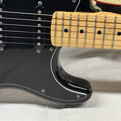 Fender American Standard Stratocaster Guitar with Case 2013 - 3-Color Sunburst / Maple neck image 6