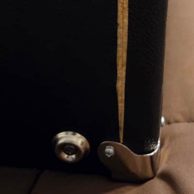 SubZ 2x12 Extension Guitar Cabinet - Pine - Black Tolex - Silver Grill - Open image 11
