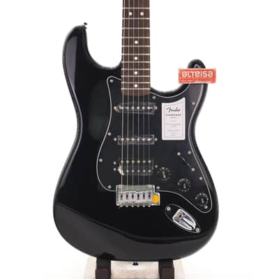 Fender Standard Stratocaster HSS 2026 Black 3646gr image 1
