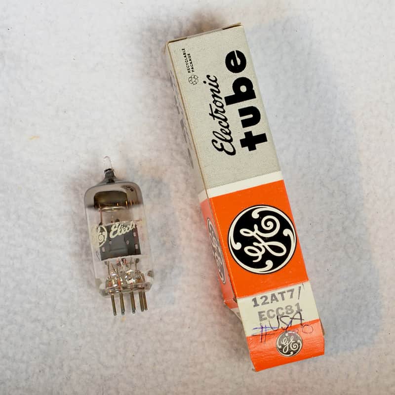 GE 12AT7 - tests strong- USA made image 1