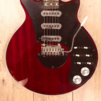 BRIAN MAY GUITARS RED SPECIAL image 2