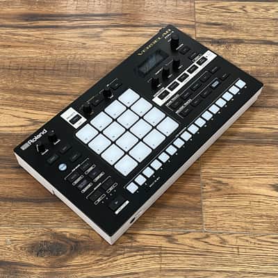 Roland Verselab MV-1 Music Creation Workstation Used image 2