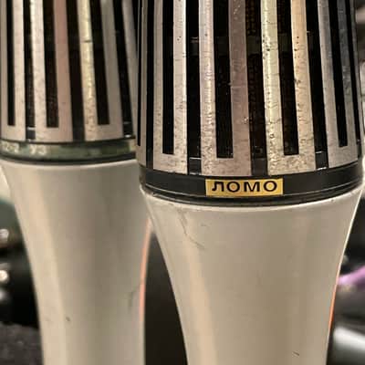 Pair of refurbished Lomo 82A-12-2 Y3 dynamic studio microphones w XLR connectivity! image 2