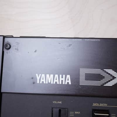 Yamaha DX7 Programmable Algorithm Synthesizer 1980s Brown Original Version Made in Japan MIJ image 14