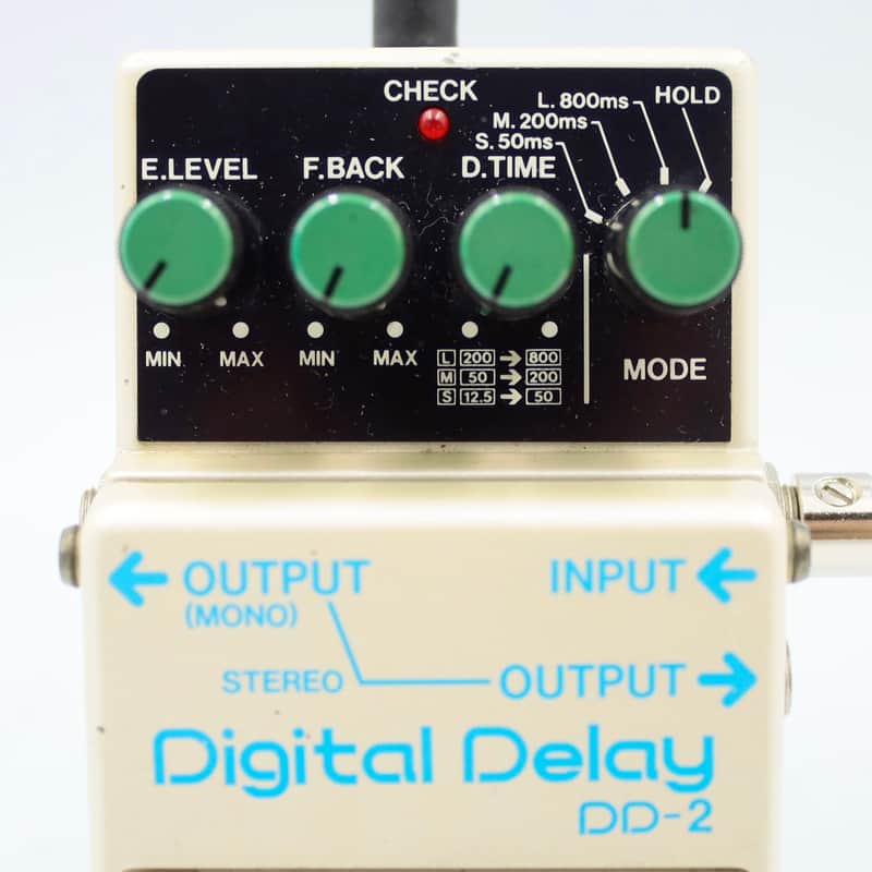 Boss DD-2 Digital Delay 1984 Made in Japan Vintage Guitar Effect