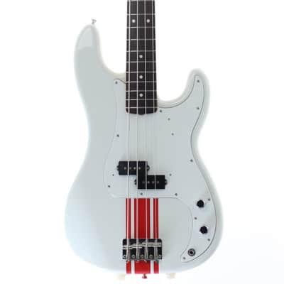 Fender 2023 Collection MIJ Traditional 60s Precision Bass in Olympic White with a Red Competition Stripe [JD23006843] (06/04) image 6