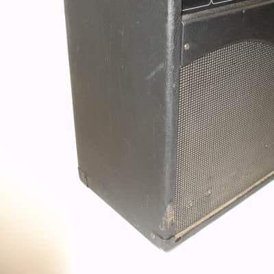 Peavey Triple XXX 212 120-Watt 2x12" Guitar Combo Amp image 3