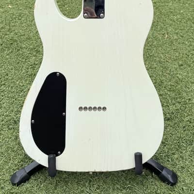 Blake of SB-Cabronita Partscaster Cabronita 2021 - Transparent white image 5