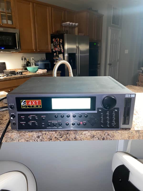E-MU Systems E4XT ultra 1999 image 1