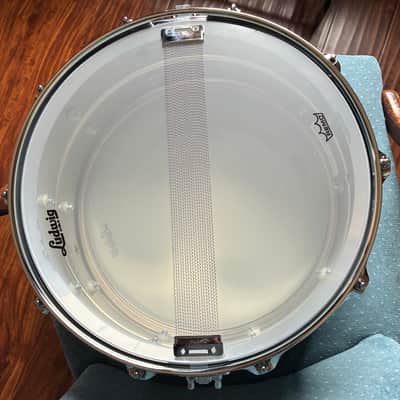 Ludwig Chrome Over Brass 2025 - Chrome image 4