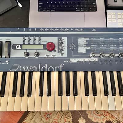Waldorf Micro Q 37-Key Synthesizer 1999 - 2011 - Blue