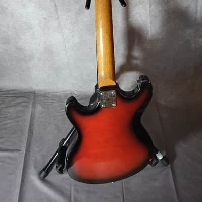 Rare 1960s Japanese Vintage Electric Guitar – Original Condition & Ready to Play! image 3