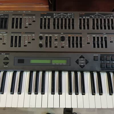 Roland JD-800 61-Key Programmable Synthesizer 1991 - 1995 - Carbon image 5