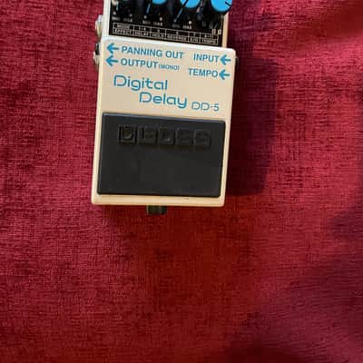 Boss DD-5 Digital Delay (Pink or Dark Gray Label) 1995 - 2003 - White image 1