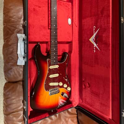 Fender Fender Custom Shop American Custom Stratocaster NOS 2025- Chocolate 3 Color Sunburst. Roasted Birdseye / AAA Rosewood image 8