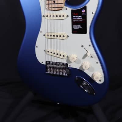 Fender American Performer Stratocaster with Maple Fretboard 2018 - Present - Satin Lake Placid Blue image 3