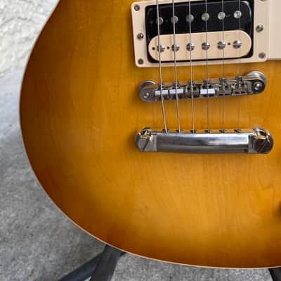 Gibson Les Paul Classic 2019 - 2023 - Honeyburst image 6