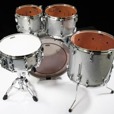 Yamaha Absolute Hybrid Maple 5pc 10/12/16/22/14SD Silver Sparkle image 3