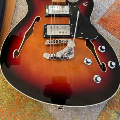 Fender Modern Player Starcaster Guitar 2014 - 2017 - Aged Cherry Burst image 2