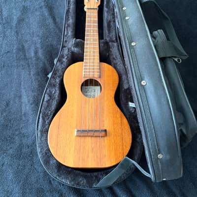 Kamaka Concert Ukulele image 24