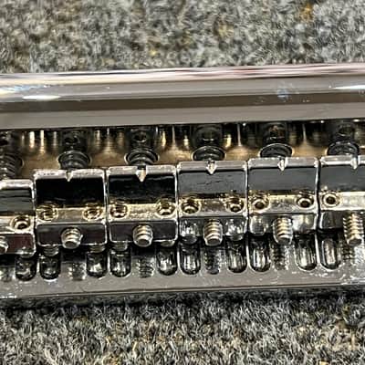 Kahler Quad Series Fixed Guitar Bridge w locking Stud Set - Chrome Fits BC Rich Guitars Bild 3