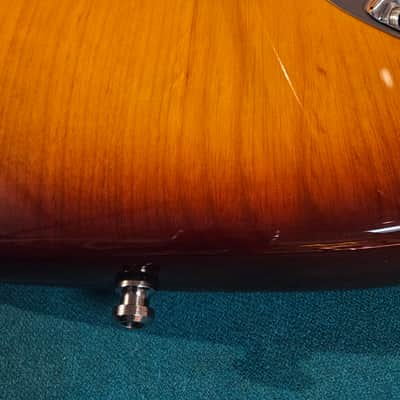 Fender American Deluxe Stratocaster With Hard Case 2013 - Sienna Sunburst image 9