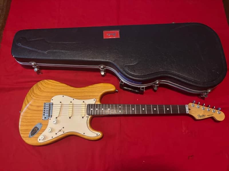 Fender Stratocaster Plus Deluxe 1989/90 - natural