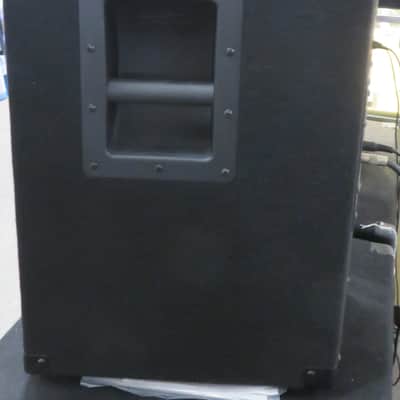 Peavey PV 112 2-Way PA Speaker image 7