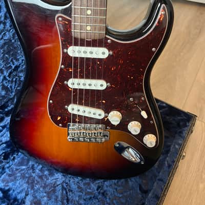 *Rare SIGNED BY John Mayer* Fender John Mayer Stratocaster 2006 - 2014 - Sunburst image 11