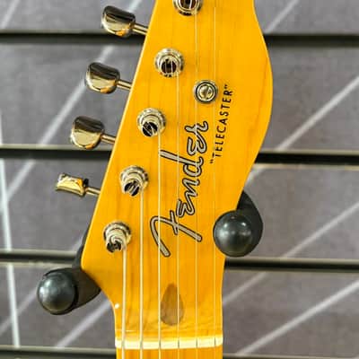 Fender American Vintage II 1951 Telecaster Butterscotch Blonde & Hard Case B Stock image 4