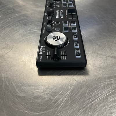 Numark DJ2GO2 Pocket DJ Controller with Audio Interface 2020 - Present - Black image 3