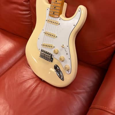 2022 Fender Jimi Hendrix Artist Series Signature Stratocaster Olympic White image 3