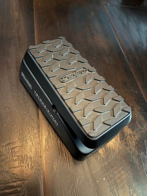 Dunlop Volume (X) Mini