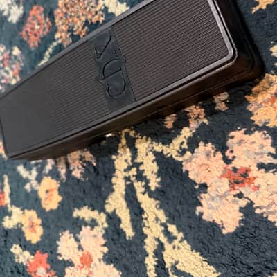 Electro-Harmonix HOG2 Harmonic Octave Generator image 12