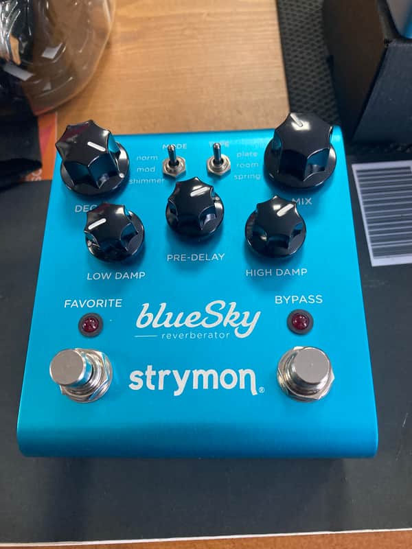 Strymon Blue Sky Reverberator V1 | Reverb France