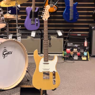 Squier by Fender Paranormal Custom Nashville Stratocaster Electric Guitar, Aztec Gold image 6
