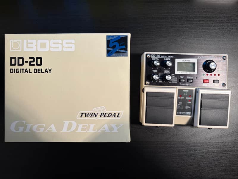 Boss DD-20 Giga Delay