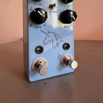 JHS Unicorn V2 2024 image 1