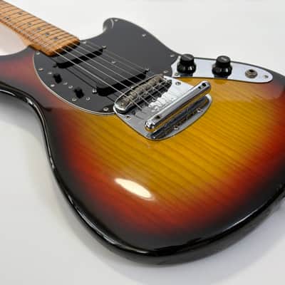Fender Mustang 1976 Sunburst image 9