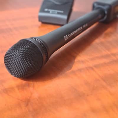 Sennheiser Professional Sennheiser Complete ENG / Interview Audio Kit image 24