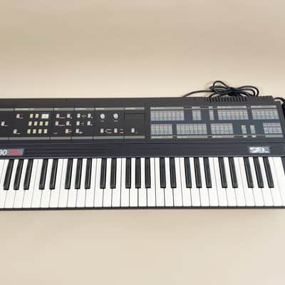 Siel DK80 2 DCO analog Dynamic Bitimbric Synthesizer with SSM filter 61 keys