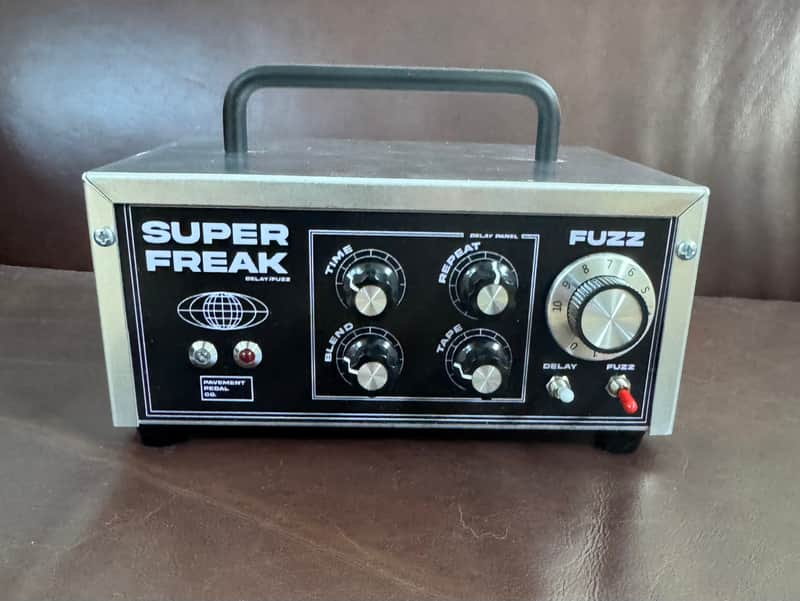 Pavement Pedal Co SUPER FREAK 2025 (Fuzz and Delay)- Metal image 1