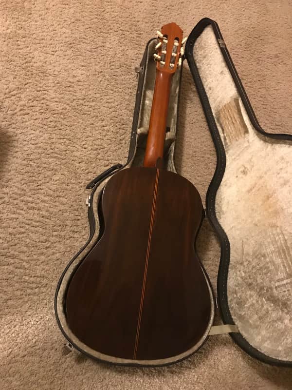 Yamaha G200 classical guitar 1970s made in Japan excellent