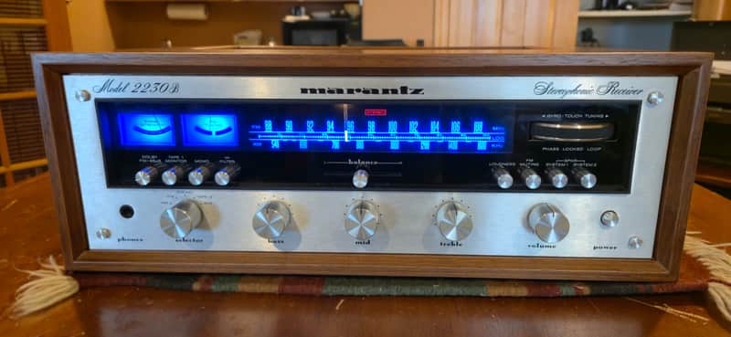 Marantz 2230B + Walnut Cabinet Bundle: Vintage Sound at a Fair Price