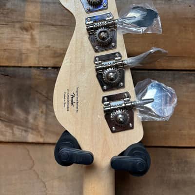 Squier Paranormal Rascal Bass HH Sherwood Green image 8