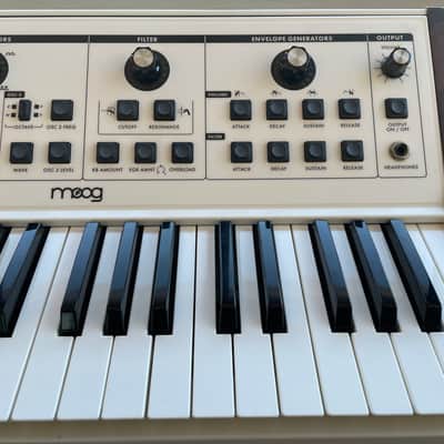 Moog Little Phatty Stage II Limited White Edition 2010 image 4