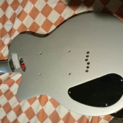 Silvertone 1303/U2 Reissue 2010s - Silverburst image 3